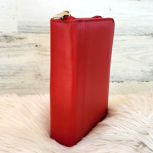 NWOT LEVENGER LEATHER CHARLOTTE TECH CASE - Picture 4 of 15